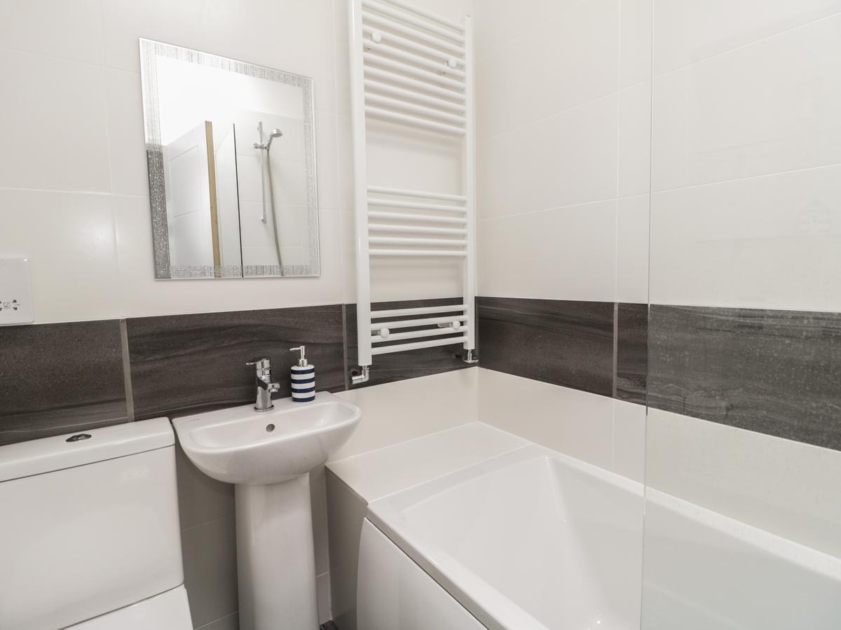 Swanage Bay Apartment ภายนอก รูปภาพ